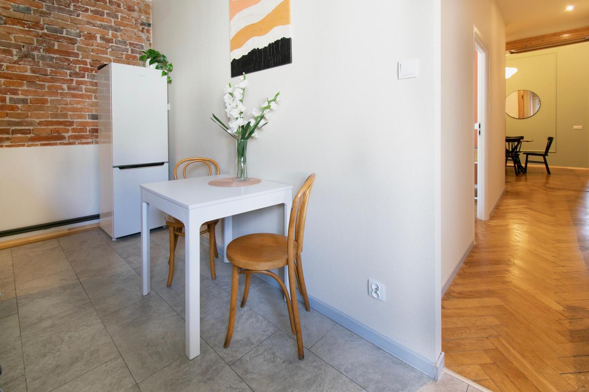 Vintage Apartment Gertrudy Street Krasków Εξωτερικό φωτογραφία